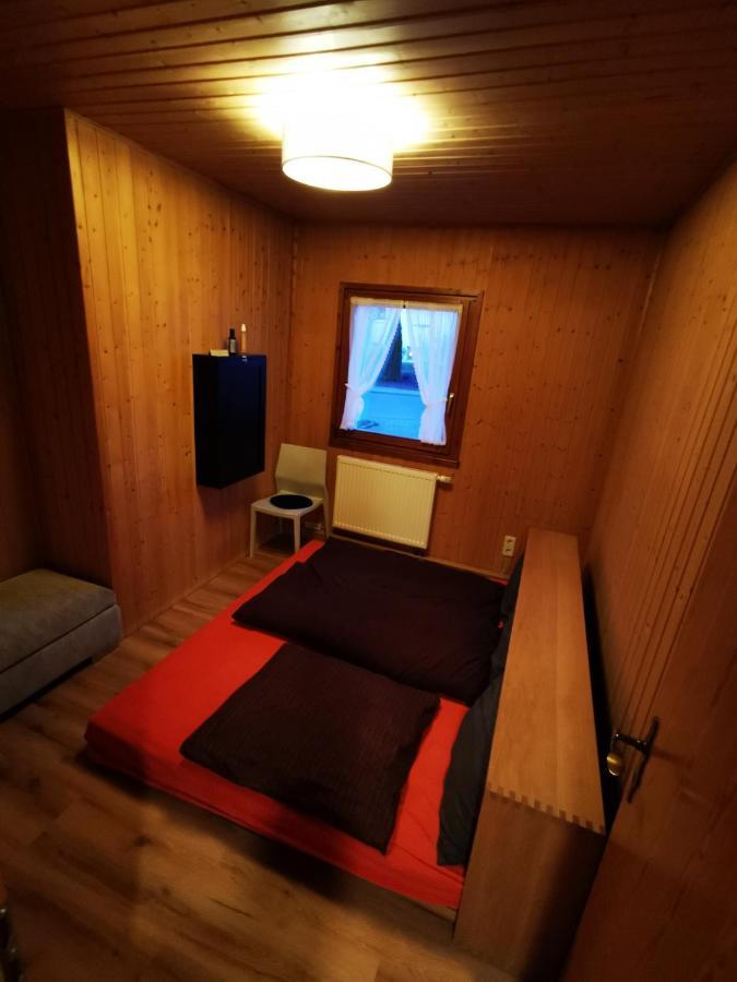 Bb19 Eifel-Ferienhaus Am Moseltal Mit Saunahaus Beuren  Экстерьер фото